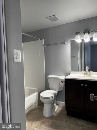 $2,000 | 11238 Cherry Hill Road, Unit 40, Beltsville, MD 20705