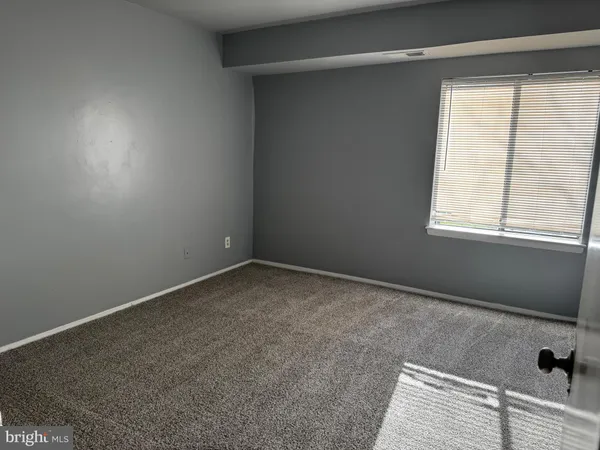 $2,000 | 11238 Cherry Hill Road, Unit 40, Beltsville, MD 20705