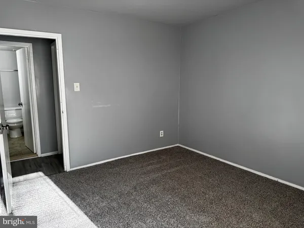 $2,000 | 11238 Cherry Hill Road, Unit 40, Beltsville, MD 20705