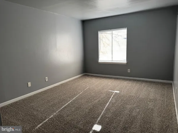 $2,000 | 11238 Cherry Hill Road, Unit 40, Beltsville, MD 20705