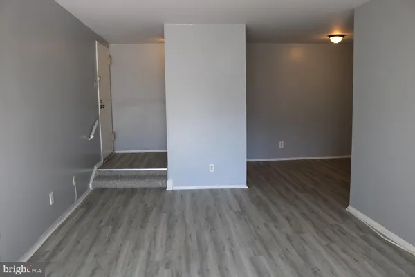 $2,000 | 11238 Cherry Hill Road, Unit 40, Beltsville, MD 20705