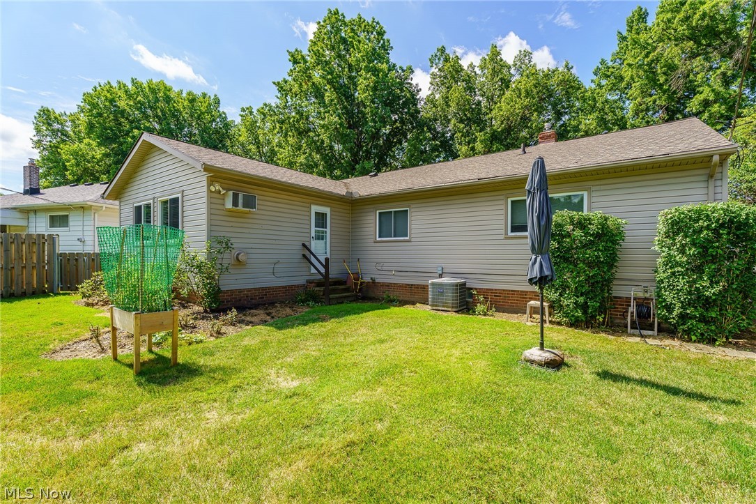1201 Haverston Road Lyndhurst, OH 44124 - Photo 19 of 20 Gallery Image 19