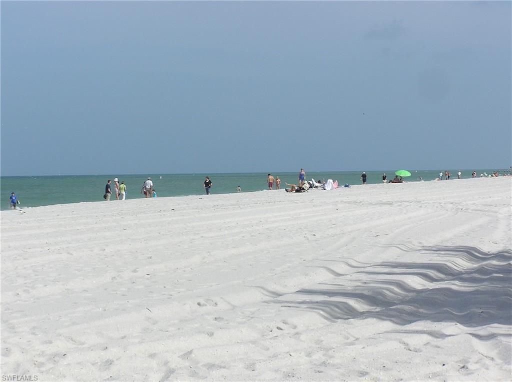 360 Fox Den Circle Naples, FL 34104 - Photo 40 of 41 a bathroom with a sink and vanity