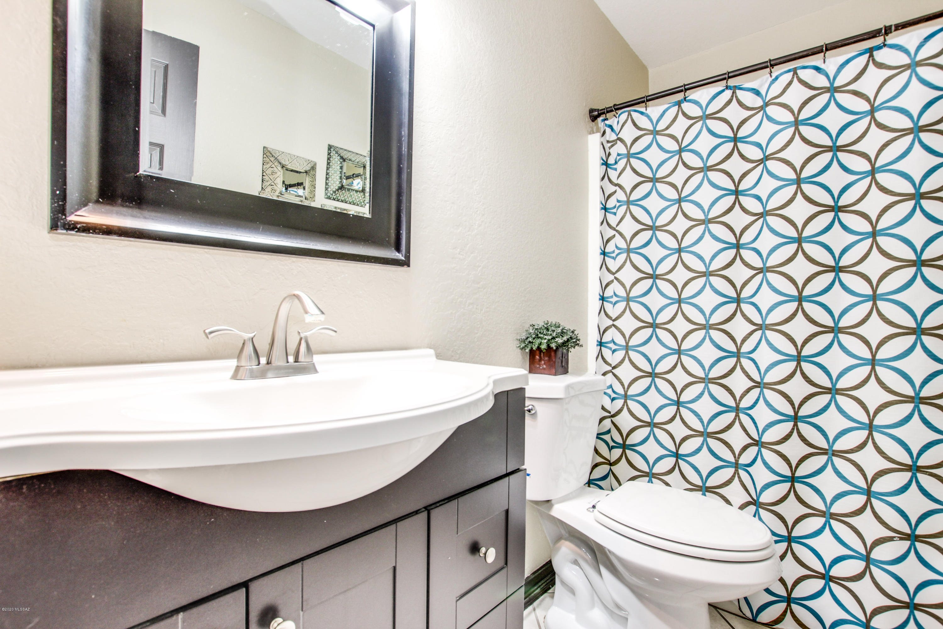 454 Fronda Court Rio Rico, AZ 85648 - Photo 10 of 17 Gallery Image 10