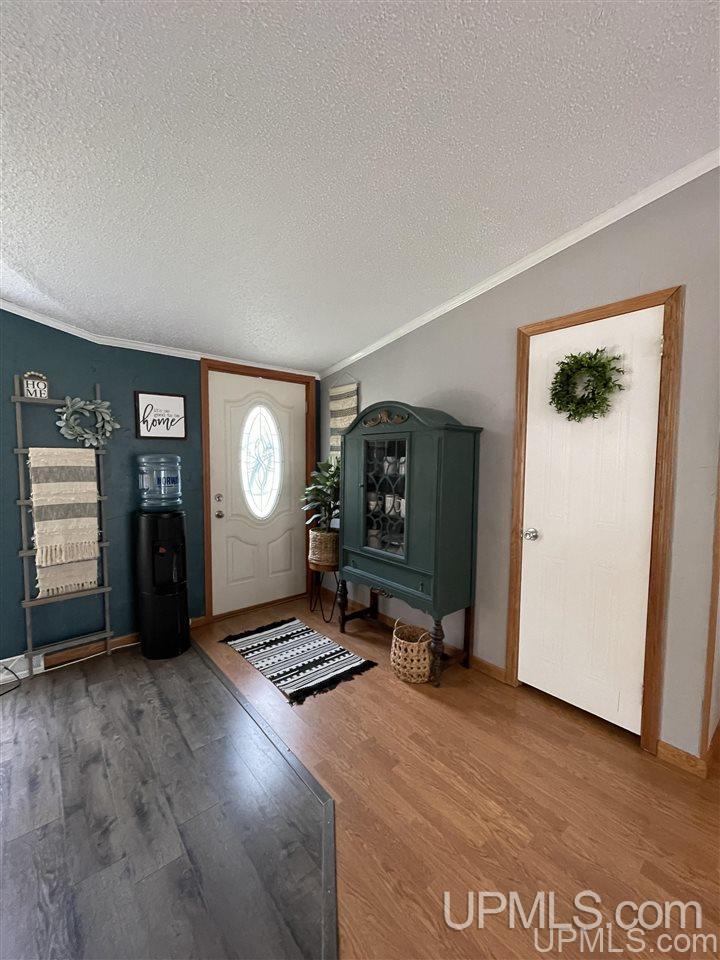 4755 17th Road Escanaba, MI 49829 - Photo 10 of 21