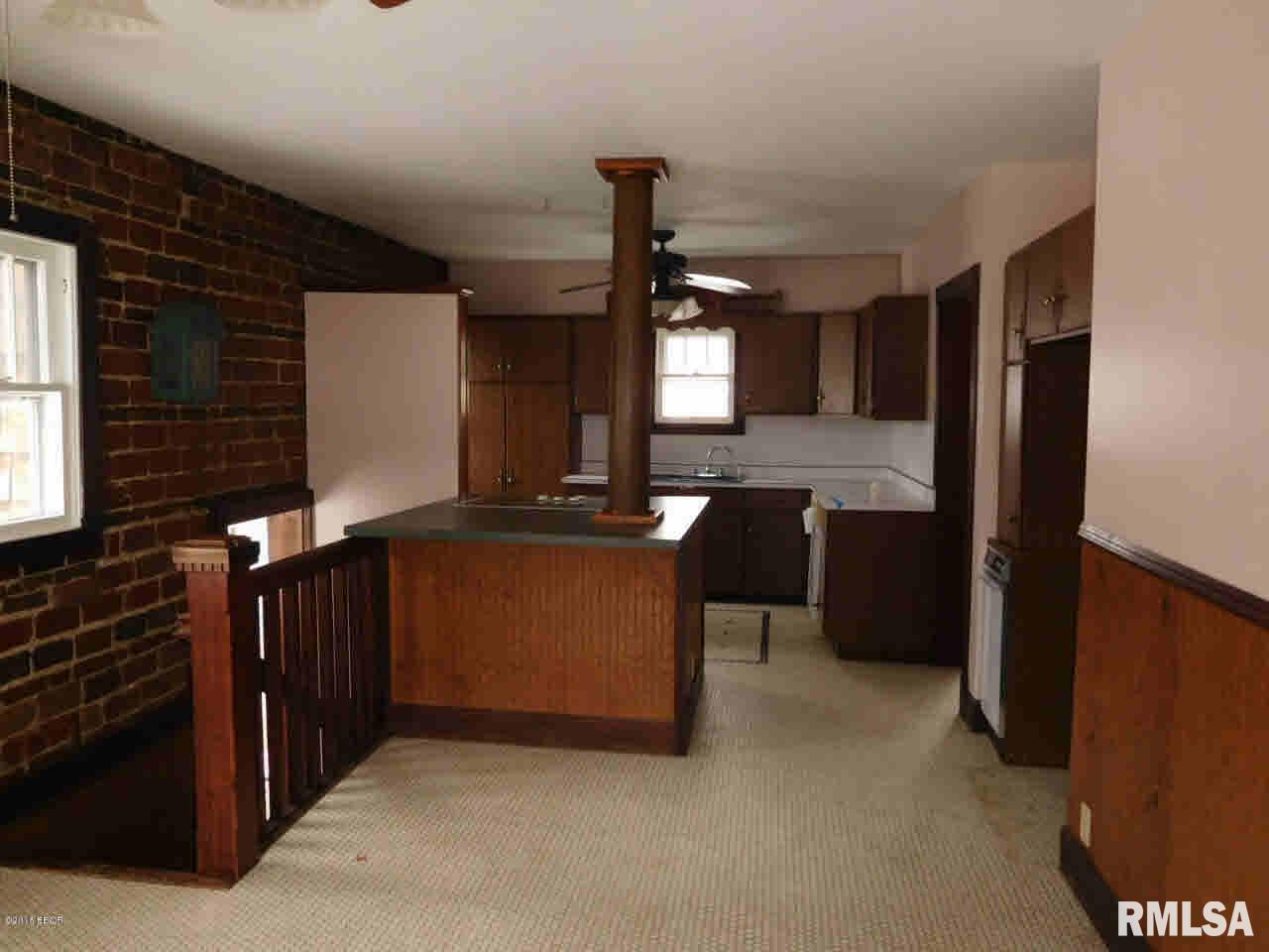 115 West Reed Street Benton, IL 62812 - Photo 15 of 33