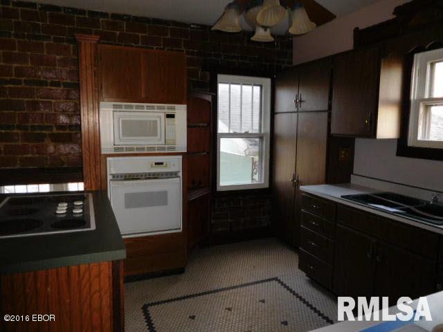 115 West Reed Street Benton, IL 62812 - Photo 17 of 33
