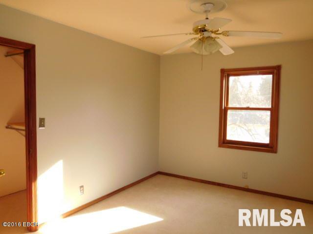 115 West Reed Street Benton, IL 62812 - Photo 26 of 33