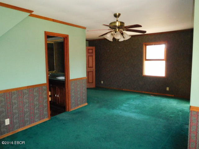 115 West Reed Street Benton, IL 62812 - Photo 28 of 33