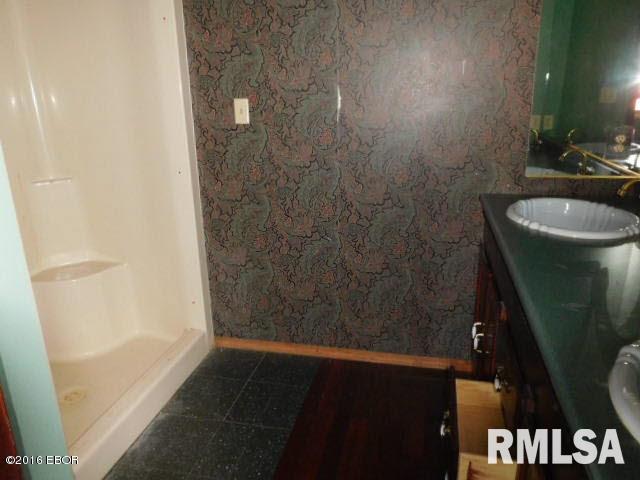 115 West Reed Street Benton, IL 62812 - Photo 29 of 33