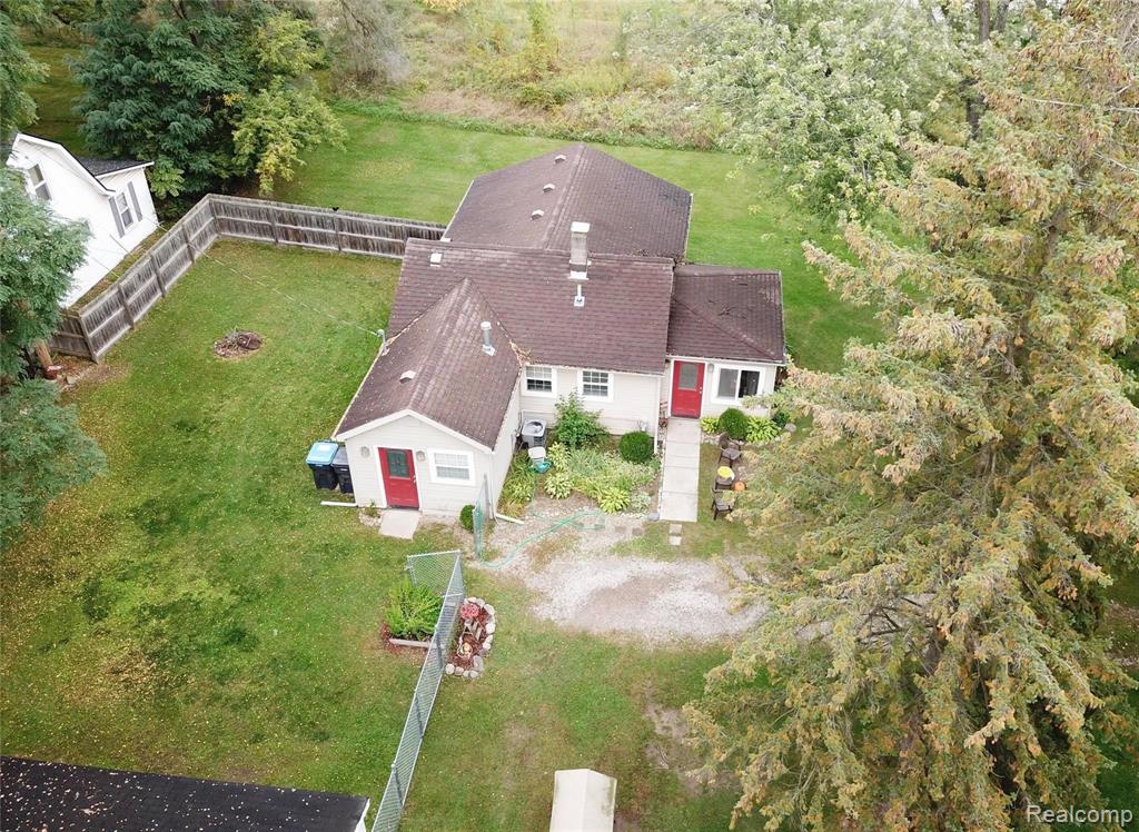 1487 Butler Boulevard Howell, MI 48843 - Photo 20 of 23 Gallery Image 20