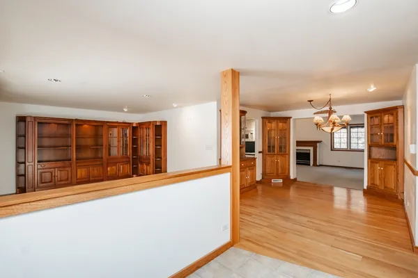 $632,500 | 3843 Springdale Avenue, Glenview, IL 60025