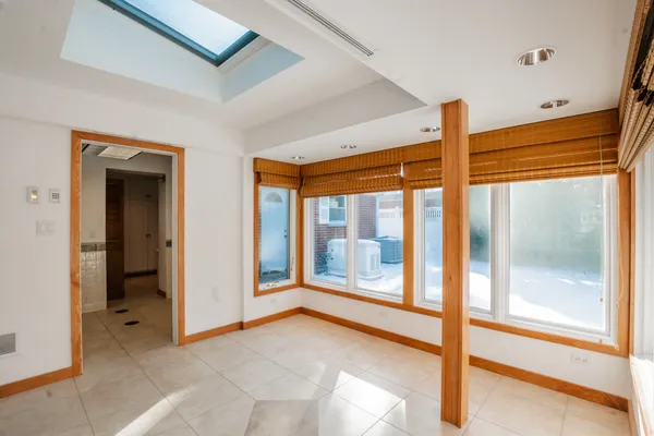 $632,500 | 3843 Springdale Avenue, Glenview, IL 60025