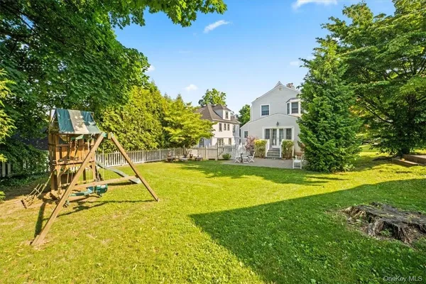 $7,900 | 72 Grand Boulevard, Scarsdale, NY 10583