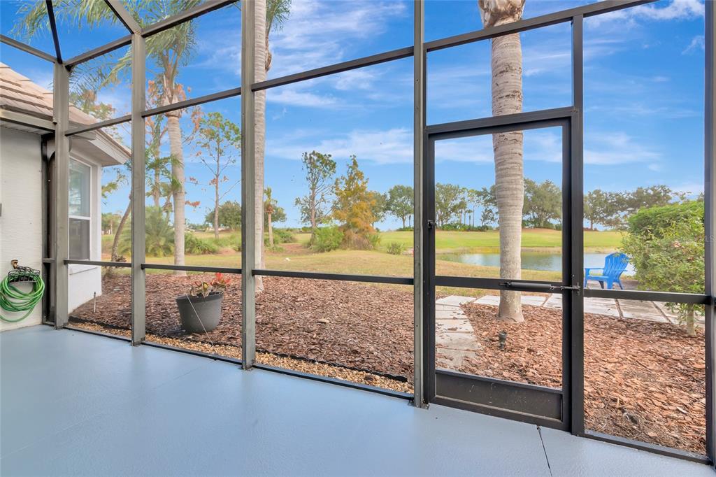 7183 Sandhills Place Lakewood Ranch, FL 34202 - Photo 3 of 73