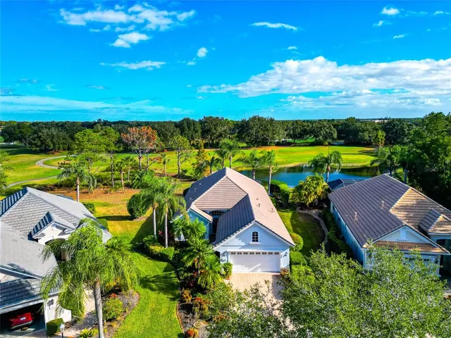 $629,000 | 7183 Sandhills Place, Lakewood Ranch, FL 34202