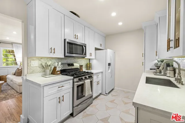 $3,900 | 1325 Washington Avenue, Unit C, Santa Monica, CA 90403