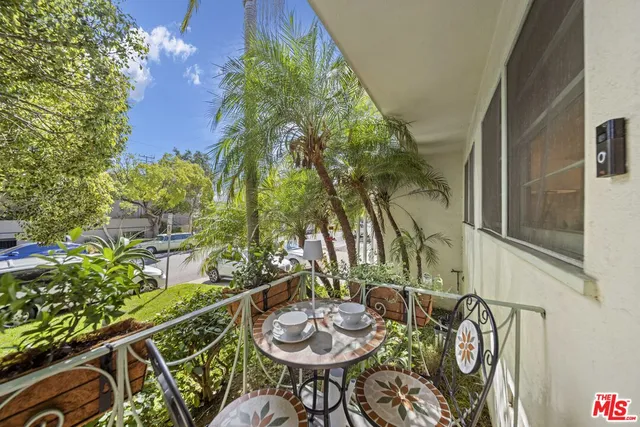 $3,900 | 1325 Washington Avenue, Unit C, Santa Monica, CA 90403