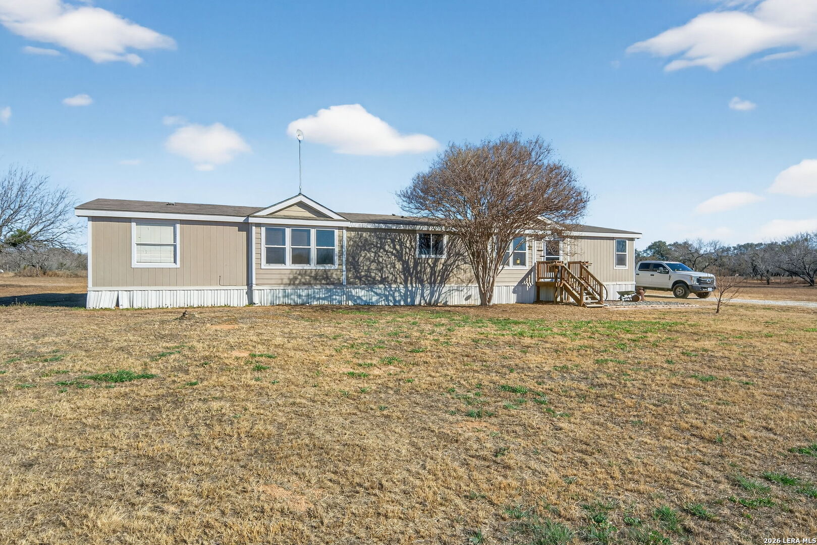 225 Quail Run Lytle, TX 78052 - Photo 3 of 36