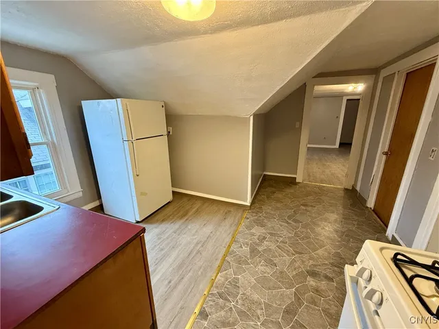 $1,300 | 367 Furman Street, Unit 3, Syracuse, NY 13205