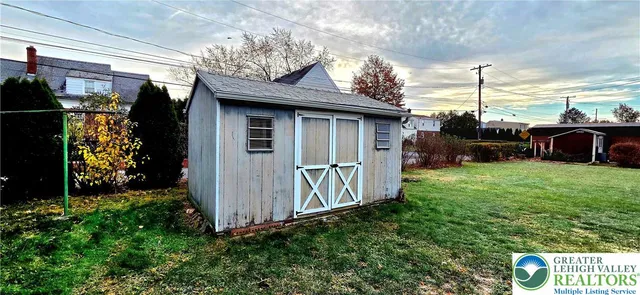 $2,450 | 1103 North Van Buren Street, Allentown, PA 18109