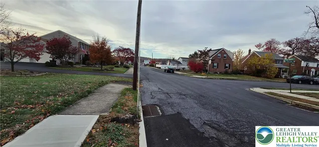 $2,450 | 1103 North Van Buren Street, Allentown, PA 18109