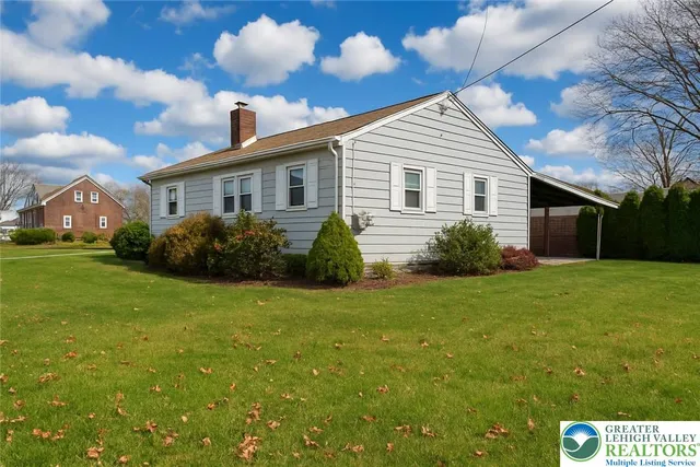 $2,450 | 1103 North Van Buren Street, Allentown, PA 18109