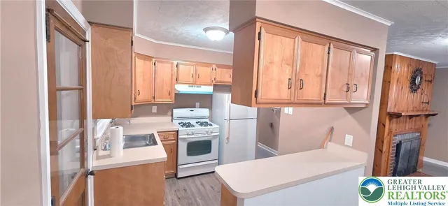 $2,450 | 1103 North Van Buren Street, Allentown, PA 18109