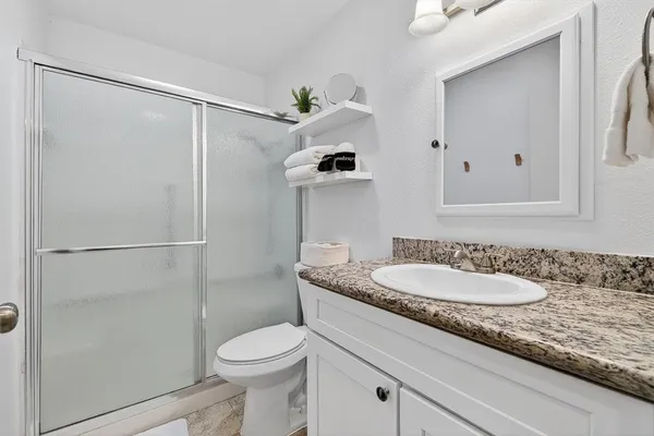 $320,000 | 610 Lauderdale Drive, Unit 610, Rockport, TX 78382