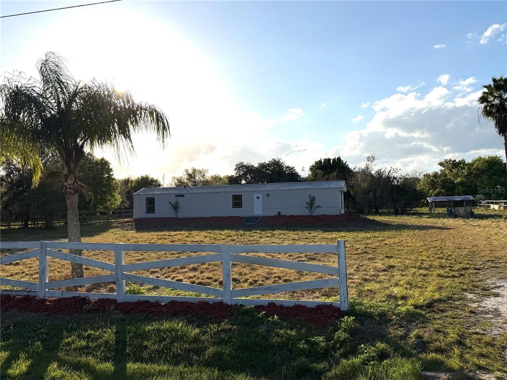 530 North Datil Street Clewiston, FL 33440 - Photo 1 of 19