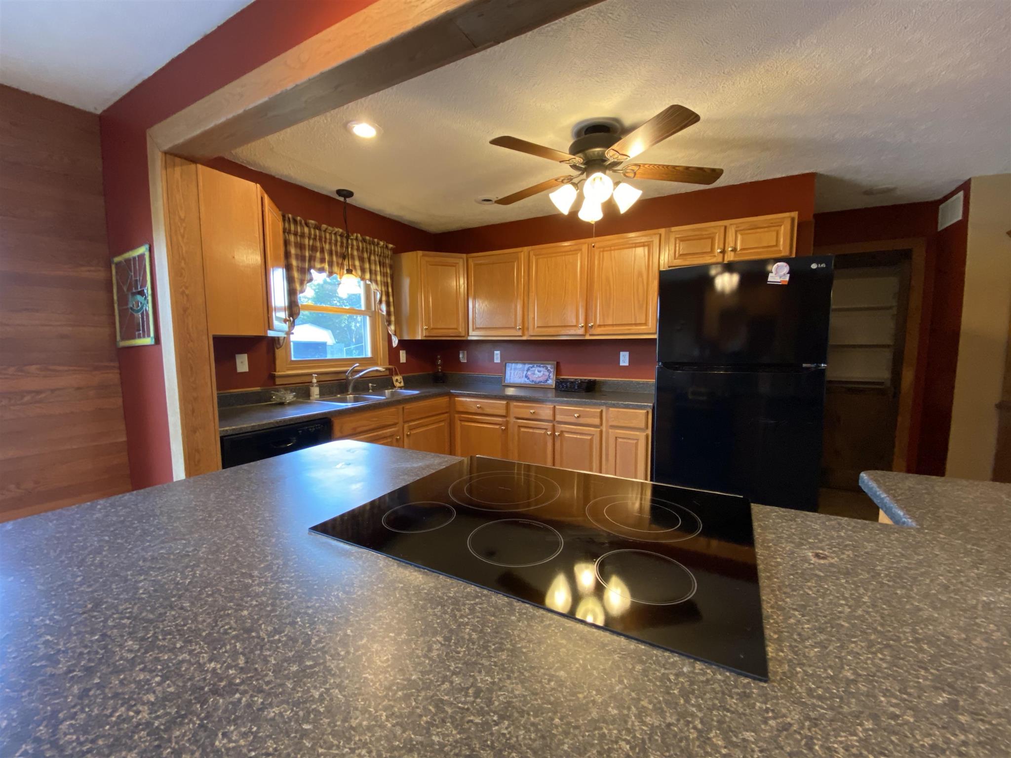 780 Leatherwood Road Bedford, IN 47421 - Photo 5 of 36