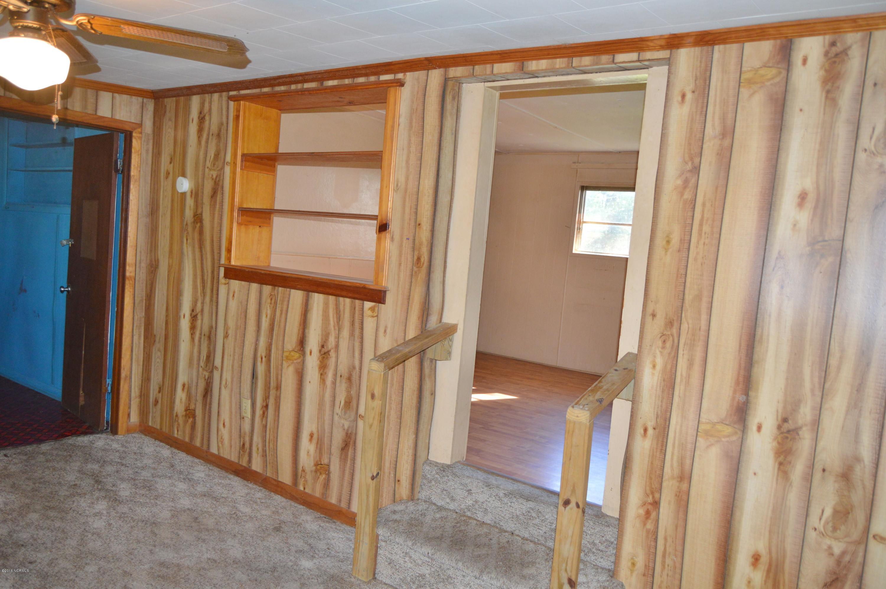 600 Lake Road Willard, NC 28478 - Photo 8 of 17 steps to dining