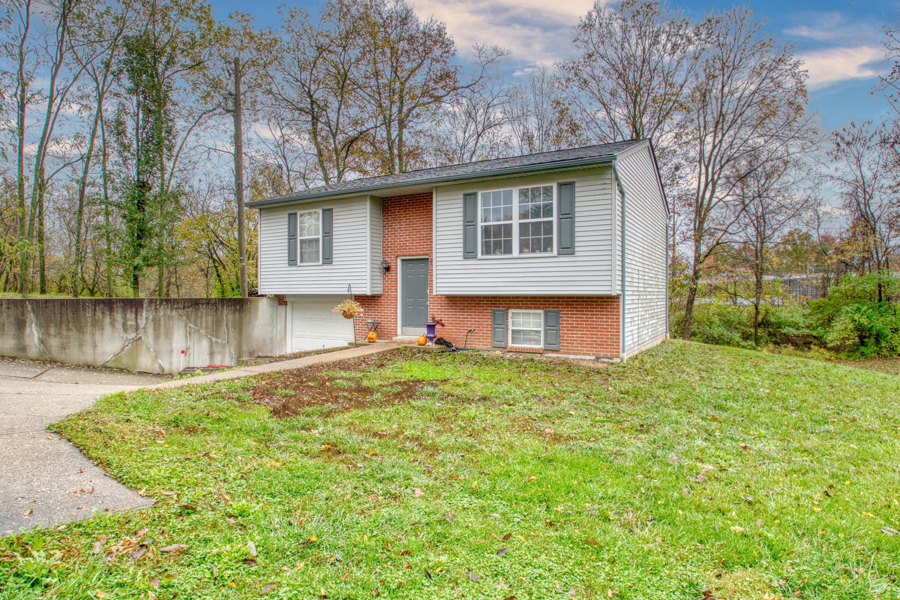 427 Ridgeview Drive Erlanger, KY 41018 - Photo 1 of 26 01