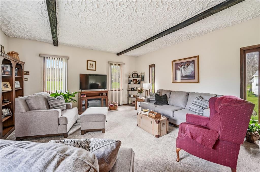 875 Wheatland Road West Middlesex, PA 16159 - Photo 12 of 39