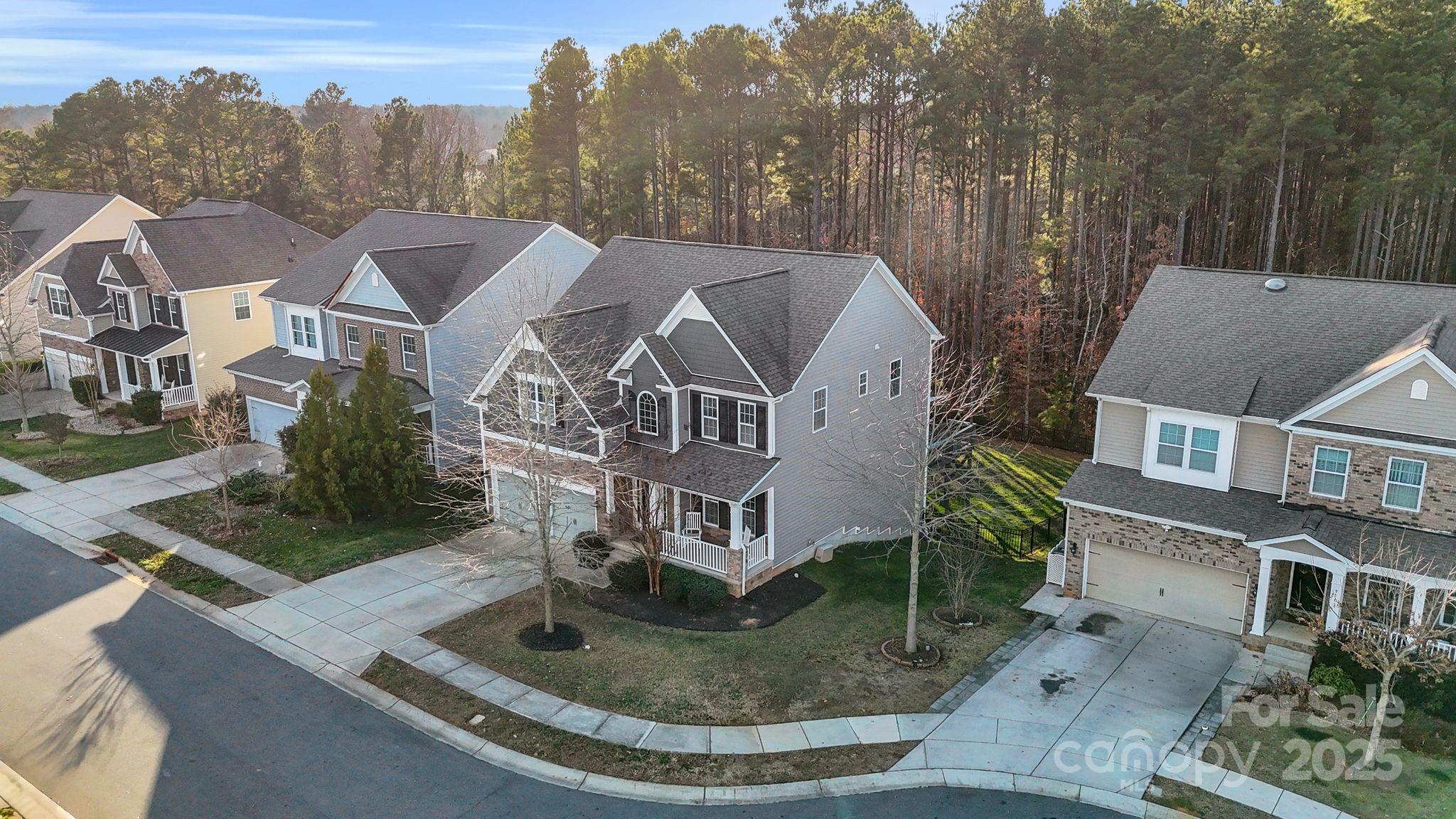 9507 Inverness Bay Road Charlotte, NC 28278 - Photo 27 of 29 an aerial view of a house