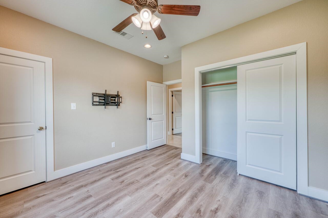 127 Uplift Horseshoe Bay, TX 78657 - Photo 17 of 24