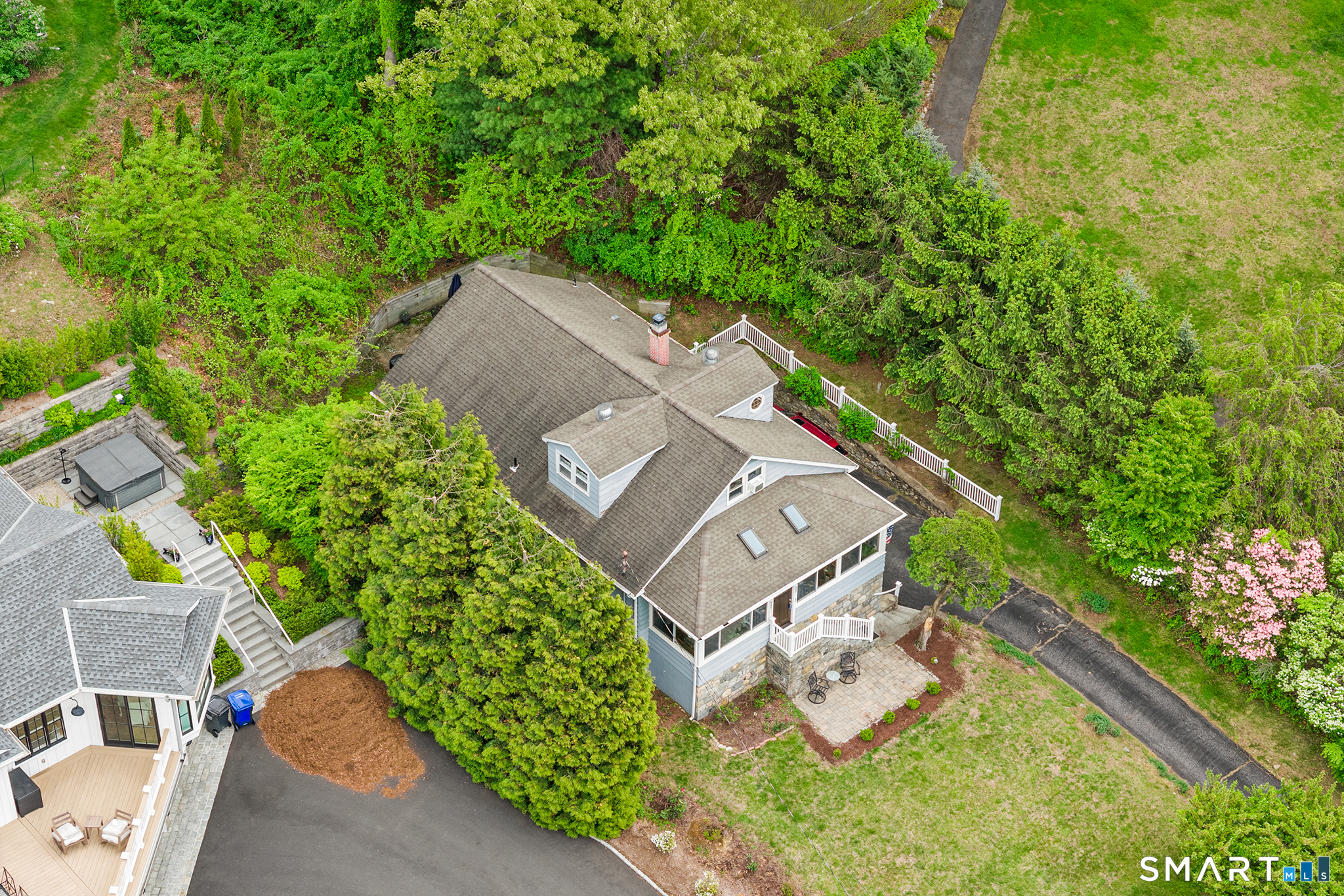 557 Candlewood Lake Road Brookfield, CT 06804 - Photo 31 of 33
