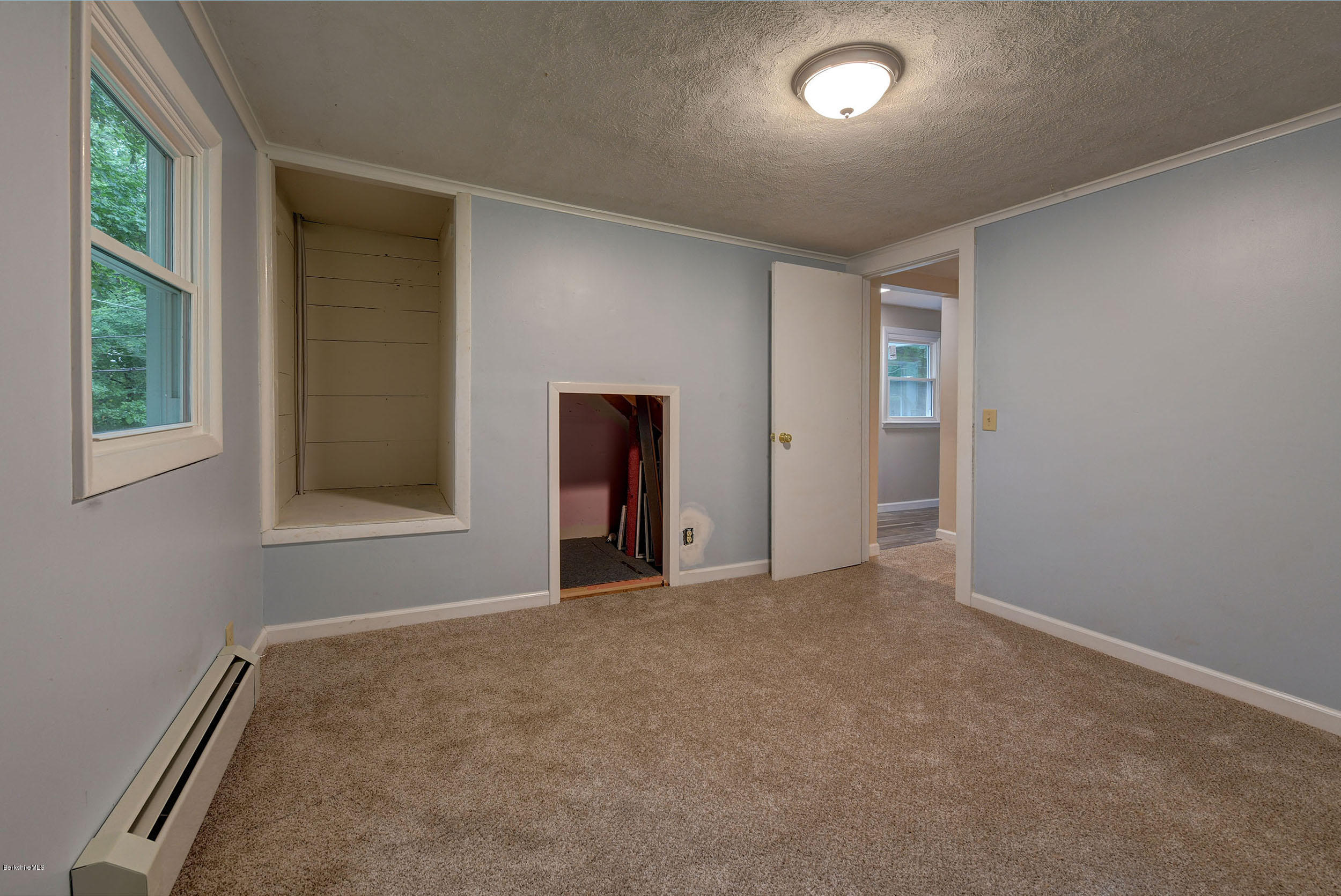 130 Henderson Road Williamstown, MA 01267 - Photo 20 of 32 Bedroom 2