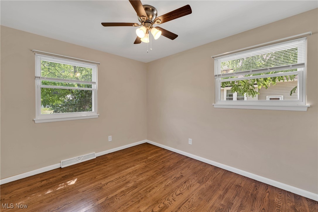 3168 Clague Road North Olmsted, OH 44070 - Photo 13 of 36
