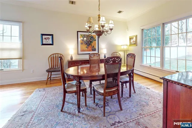 $1,200,000 | 10 Hope Street, Montvale, NJ 07645