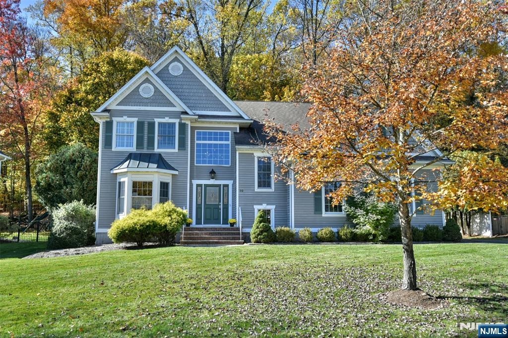 10 Hope Street Montvale, NJ 07645 - Photo 2 of 44 a front view of a house with a yard