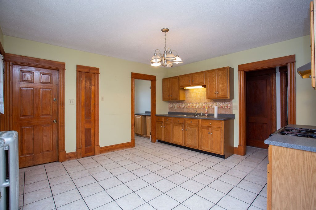 45-47 Devens Street Springfield, MA 01151 - Photo 26 of 30