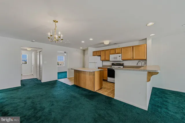 $290,000 | 1880 Congressional Village Drive, Unit 8304, Middletown, DE 19709