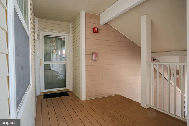 $290,000 | 1880 Congressional Village Drive, Unit 8304, Middletown, DE 19709