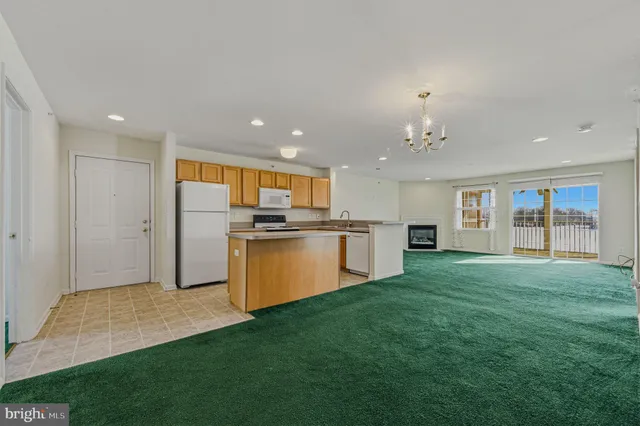 $290,000 | 1880 Congressional Village Drive, Unit 8304, Middletown, DE 19709