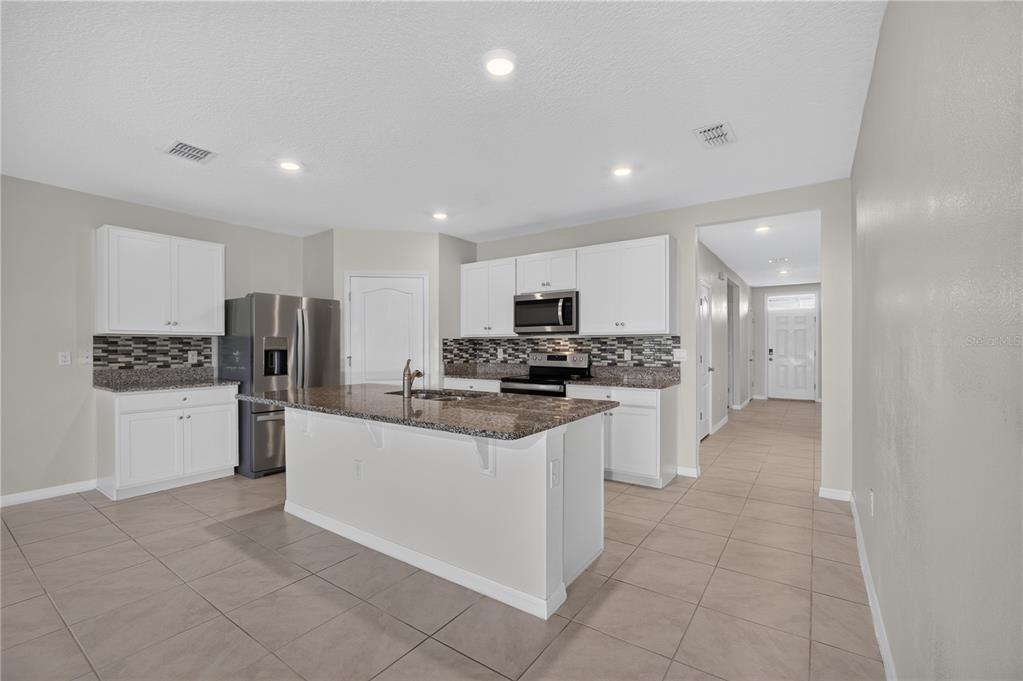 537 Talisi Loop St. Cloud, FL 34771 - Photo 4 of 27