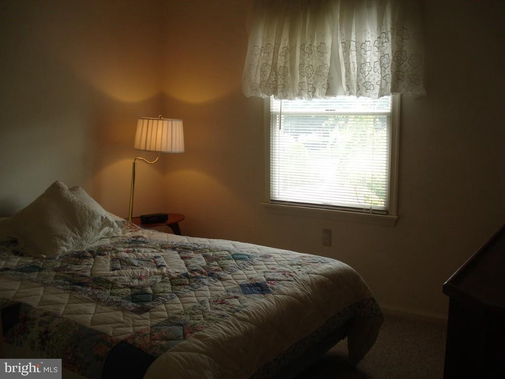 396 Yeoman Road Manahawkin, NJ 08050 - Photo 16 of 34 Gallery Image 16