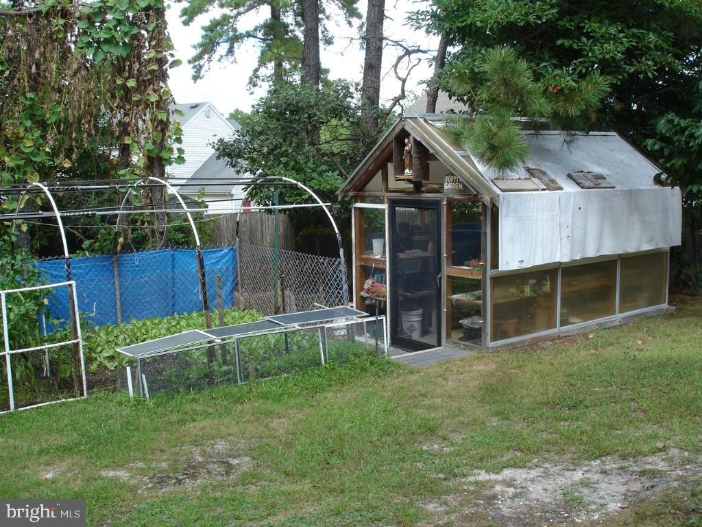 396 Yeoman Road Manahawkin, NJ 08050 - Photo 21 of 34 Gallery Image 21