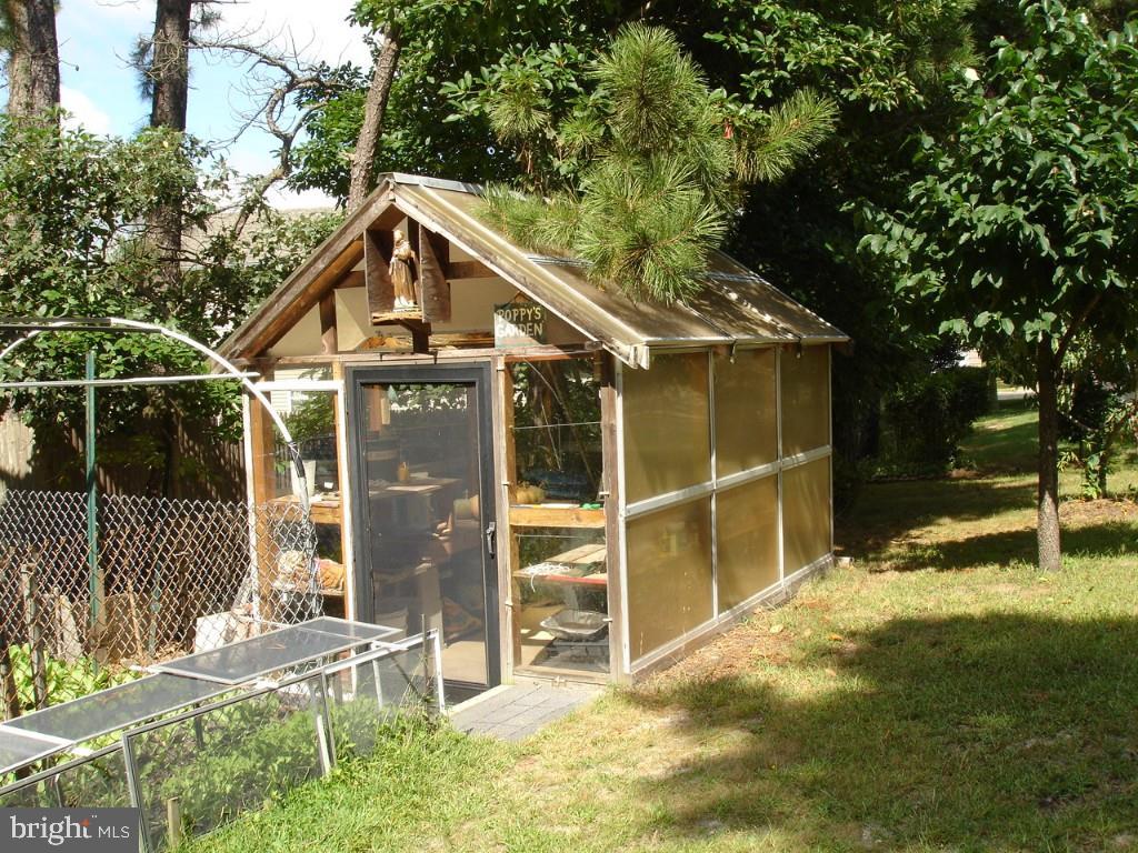 396 Yeoman Road Manahawkin, NJ 08050 - Photo 27 of 34 Gallery Image 27
