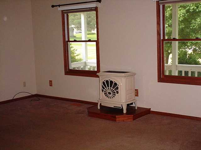4210 Lock Road Centerburg, OH 43011 - Photo 4 of 14 Gallery Image 4